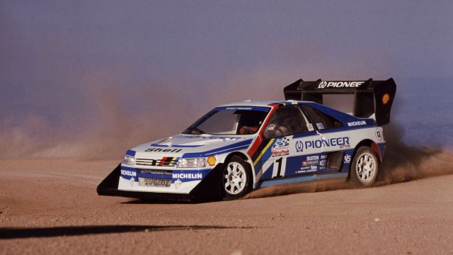 Peugeot_405_t16_Pikes_Peak_1988.jpg